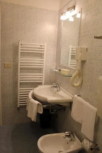 Hotel Euromar Marina di Massa 3*,  Italia