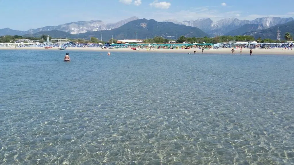Hotel Euromar Marina di Massa Italia